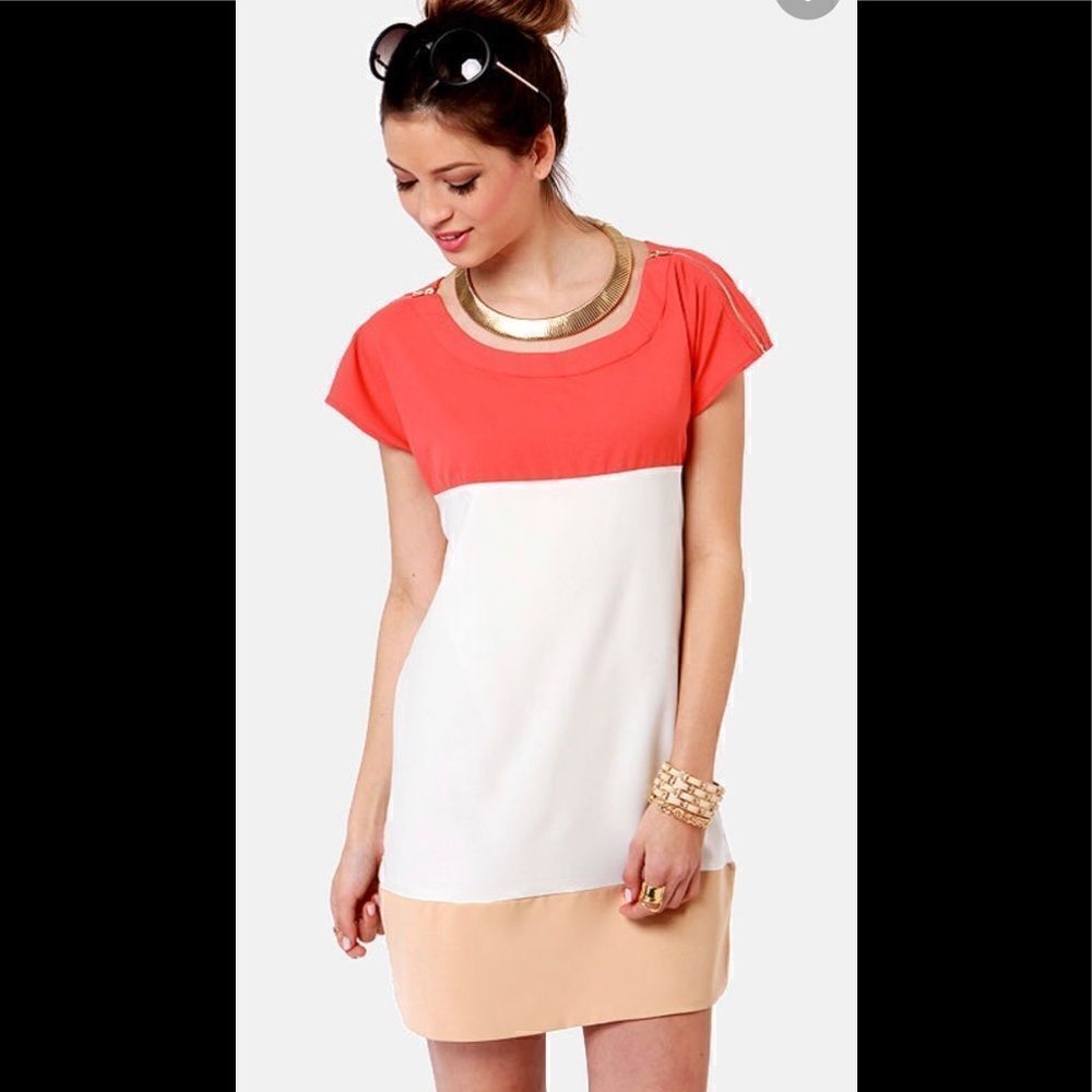 LuLus Flying Tri-Colors Coral Block Dress sz med